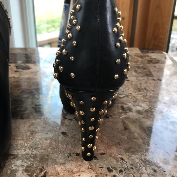 NWT 8 1/2 Steve Madden booties - Picture 4 of 8